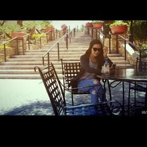 Meet your Posher, Lalaine